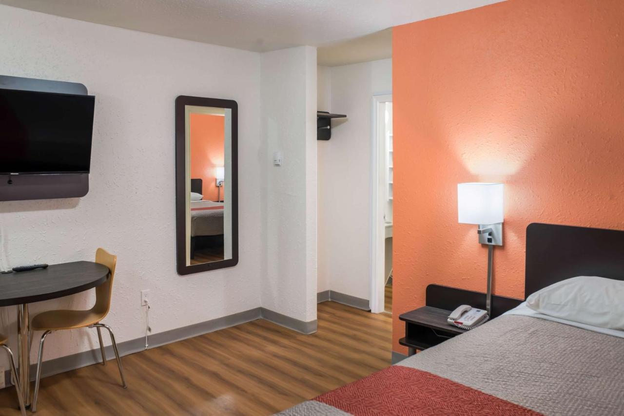 Motel 6-Fort St. John, Bc Dış mekan fotoğraf