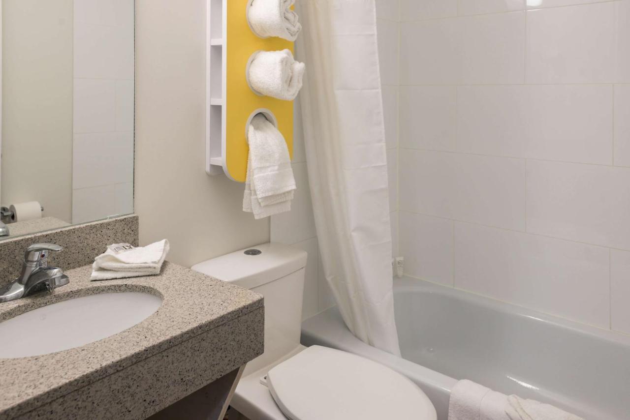 Motel 6-Fort St. John, Bc Dış mekan fotoğraf
